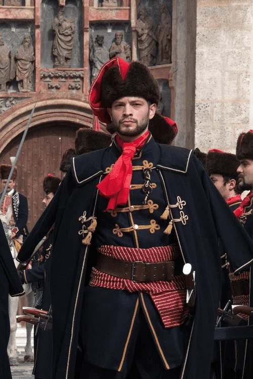 Sejarah Dasi: Dari Prajurit Kroasia ke Fashion Item Wajib